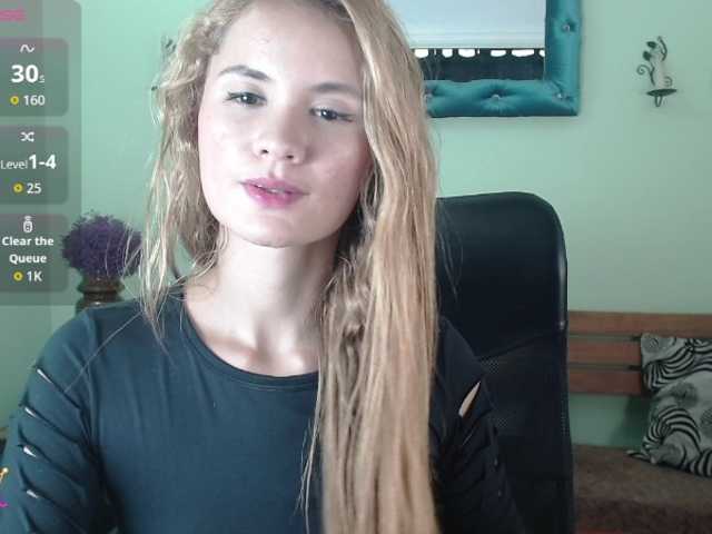 VictoriaJones-