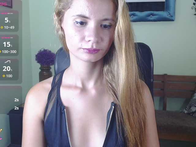 VictoriaJones-
