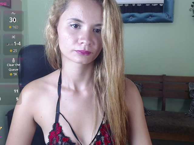 VictoriaJones- live cam on BongaCams