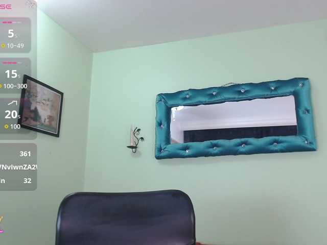VictoriaJones- live webcam show