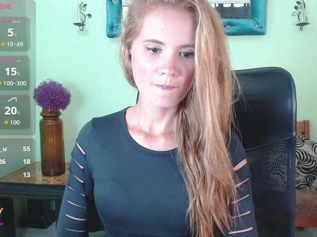 VictoriaJones-