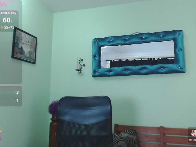 VictoriaJones- live webcam show