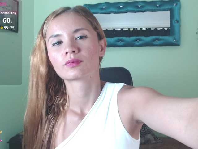 VictoriaJones- live cam on BongaCams