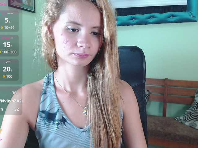 VictoriaJones- live webcam show