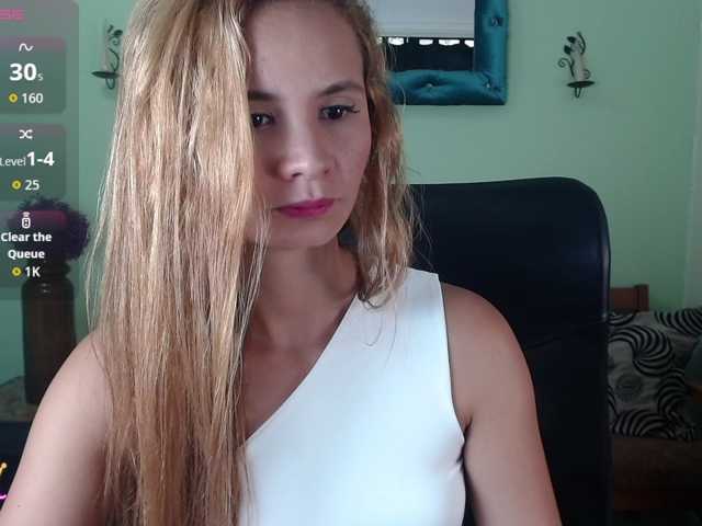 VictoriaJones-