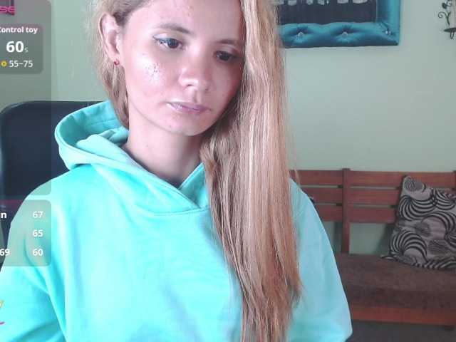 VictoriaJones-