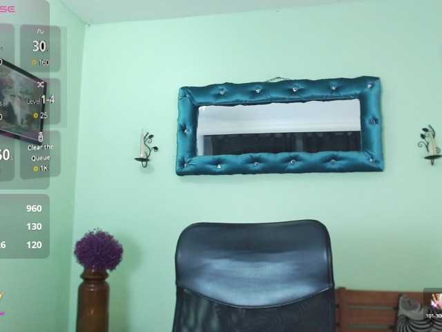 VictoriaJones- live cam