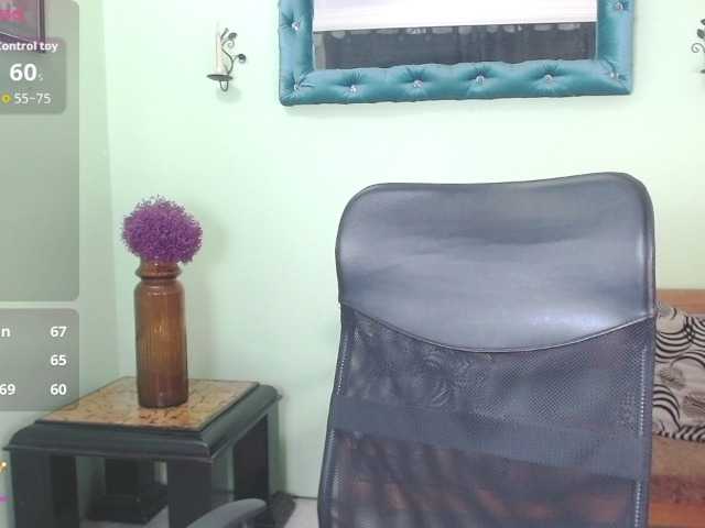 VictoriaJones- live cam on BongaCams