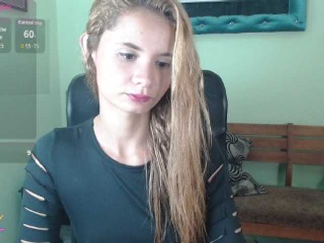 VictoriaJones-