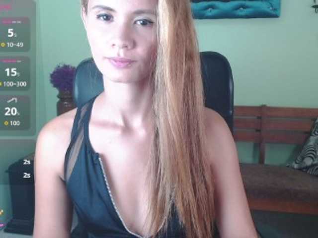 VictoriaJones-