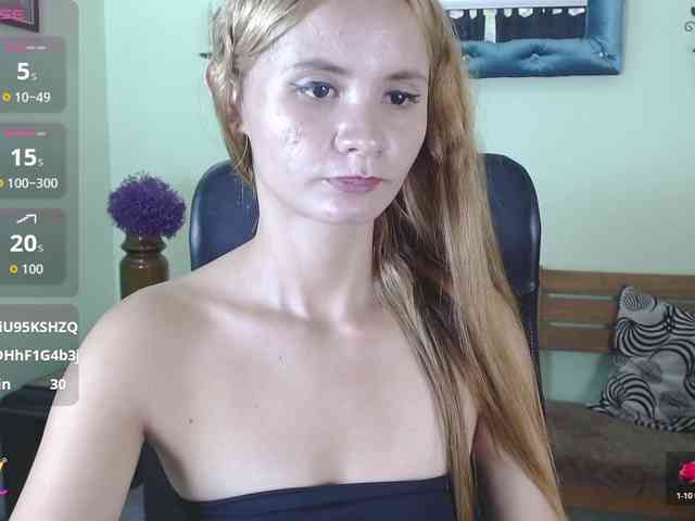 VictoriaJones-