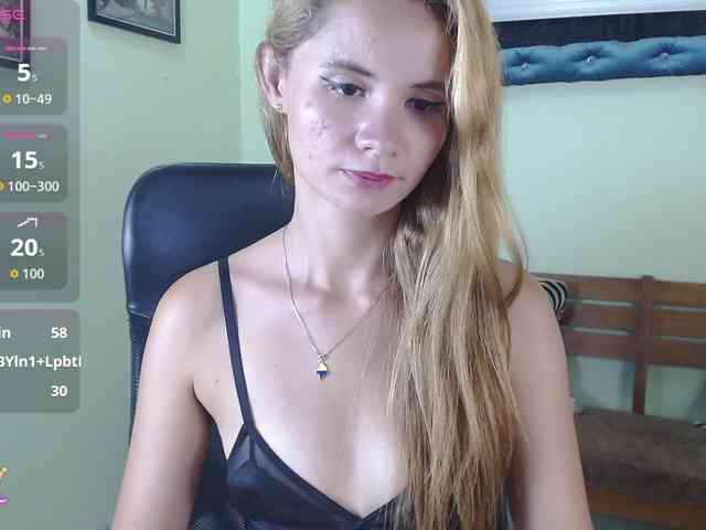 VictoriaJones-