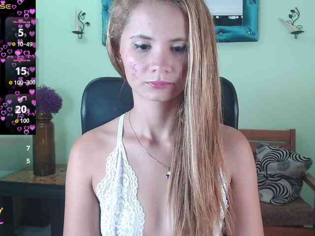 VictoriaJones-