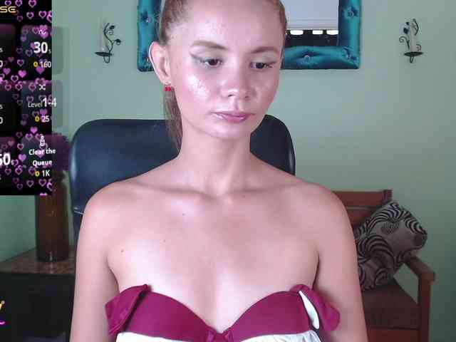 VictoriaJones-
