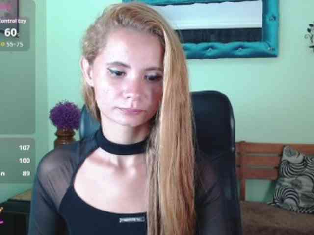 VictoriaJones-