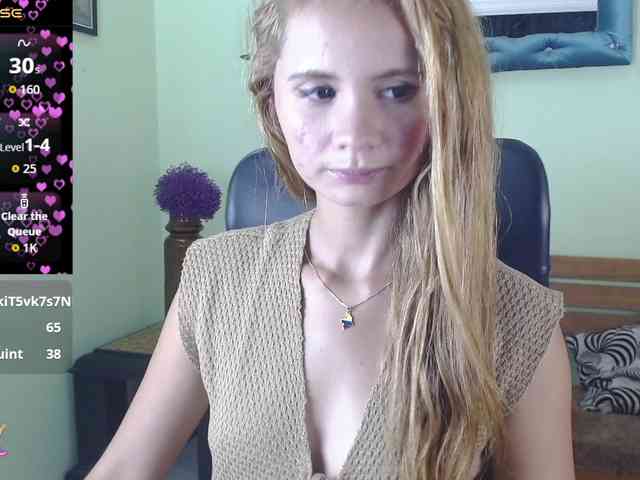 VictoriaJones-