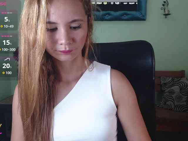 VictoriaJones-