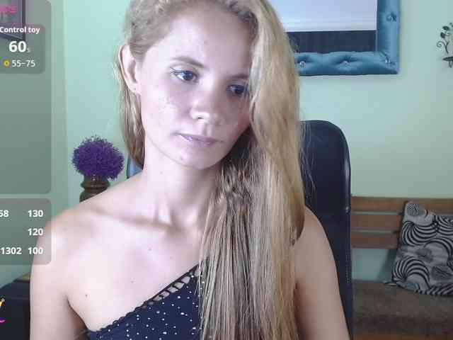 VictoriaJones-