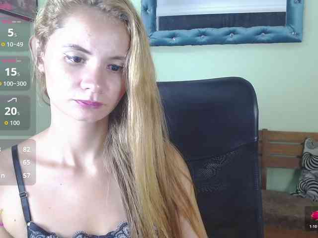 VictoriaJones-