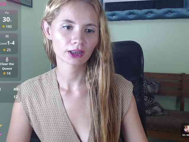 VictoriaJones- webcam
