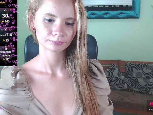 VictoriaJones- webcam
