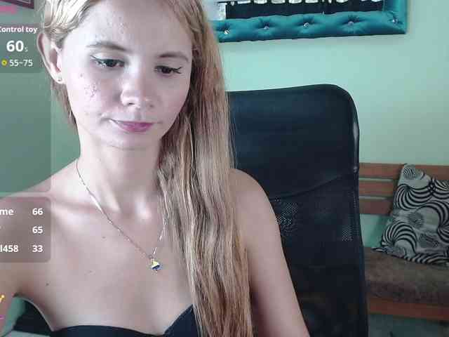 VictoriaJones-