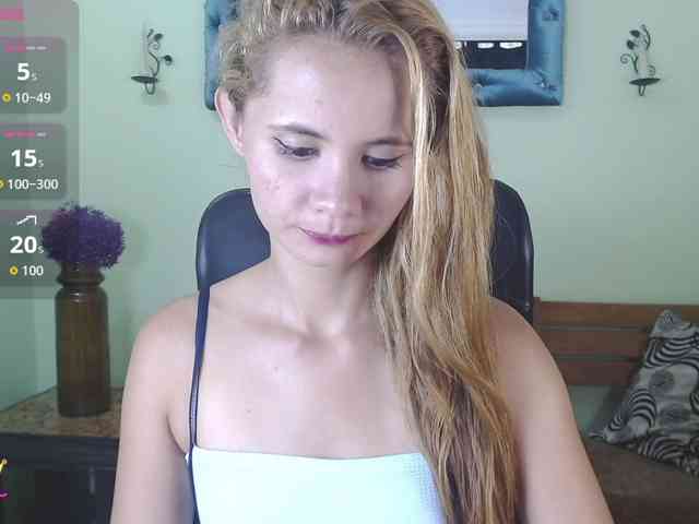 VictoriaJones-