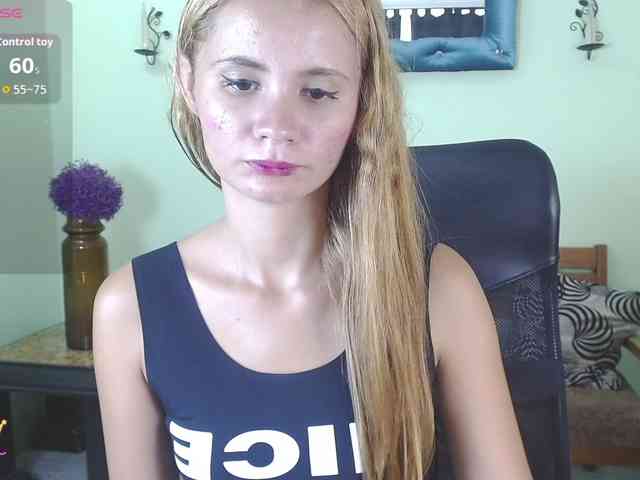 VictoriaJones-