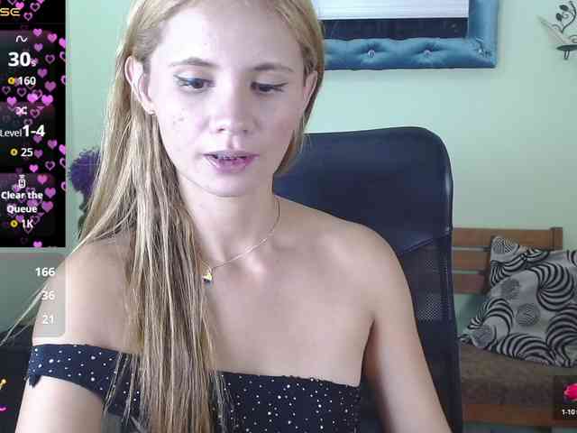 VictoriaJones- webcam