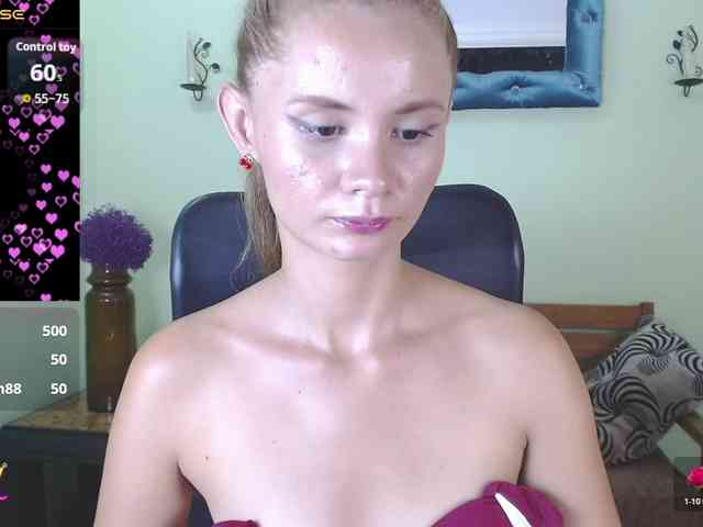 VictoriaJones-