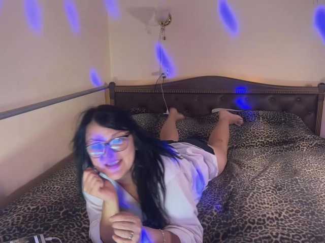 OxiXLove live cam on BongaCams
