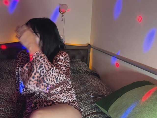 OxiXLove live cam on BongaCams