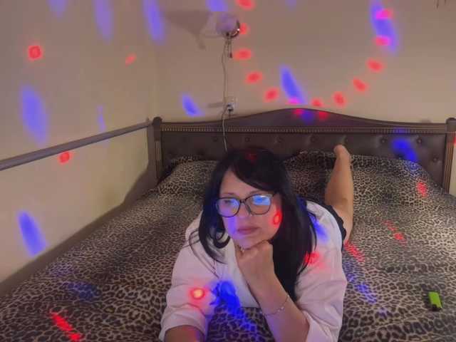 OxiXLove live cam on BongaCams
