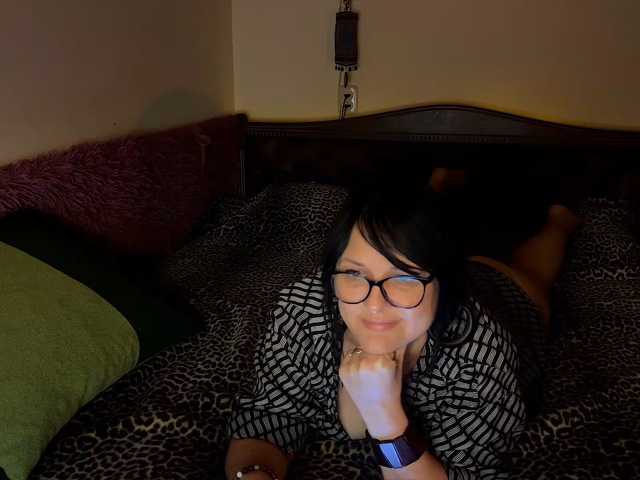 OxiXLove, en vivo ahora en BongaCams