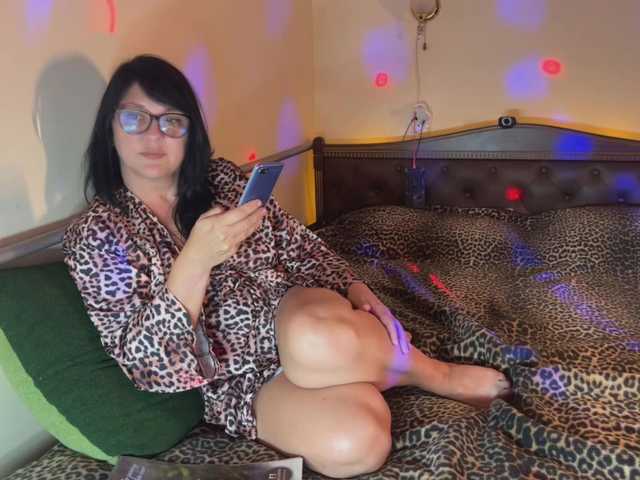 OxiXLove live webcam show