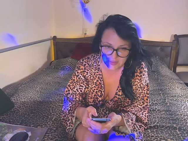 OxiXLove live cam on BongaCams