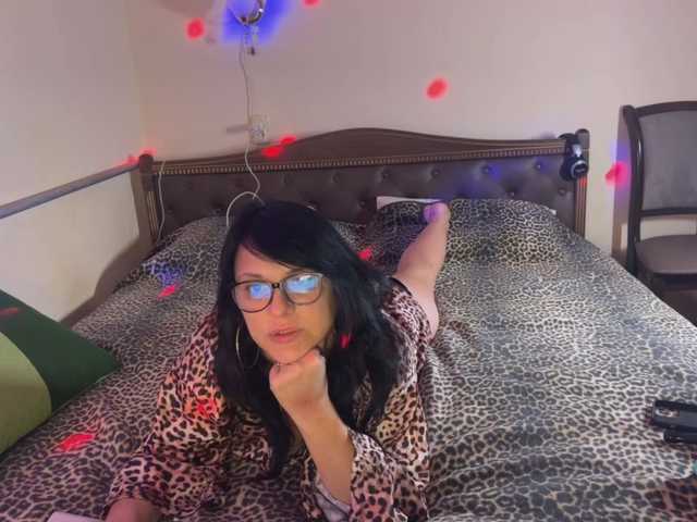 OxiXLove live cam on BongaCams