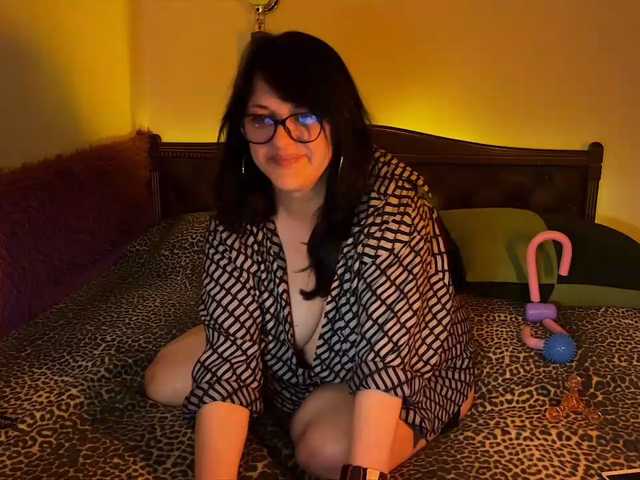 OxiXLove live cam on BongaCams