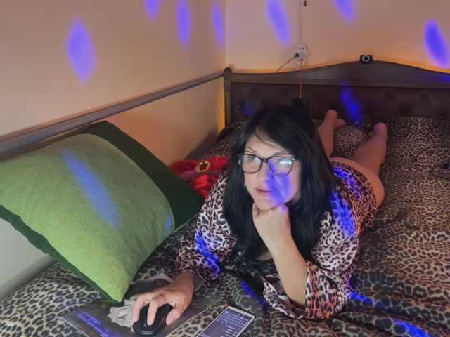 OxiXLove live cam on BongaCams
