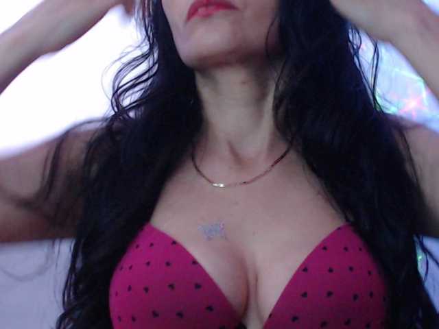 Dulce-Shary live cam on BongaCams