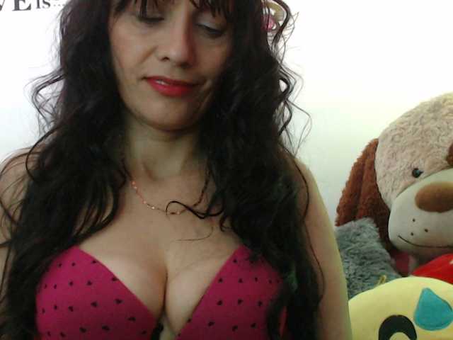 Dulce-Shary, en directo ahora en BongaCams
