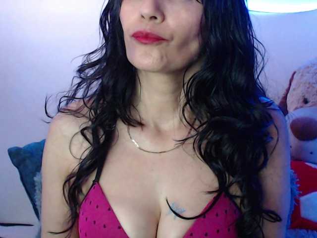 Dulce-Shary live cam on BongaCams