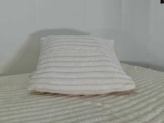 loretahorny25 live webcam show