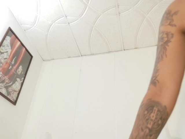 loretahorny25 live cam on BongaCams