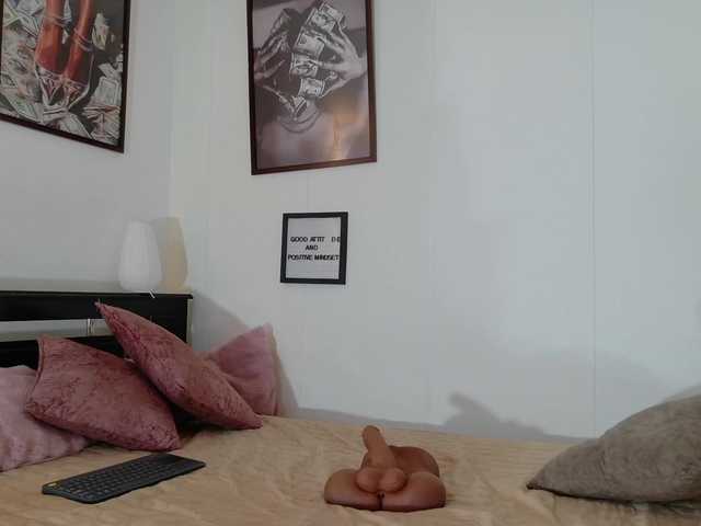 loretahorny25