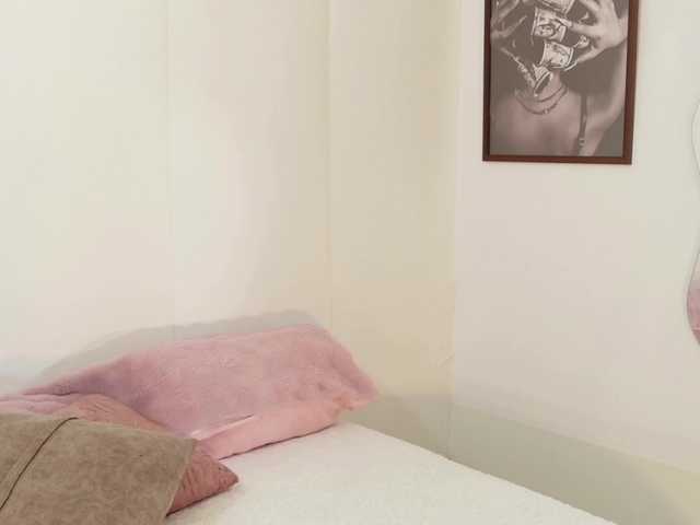 loretahorny25 live cam on BongaCams