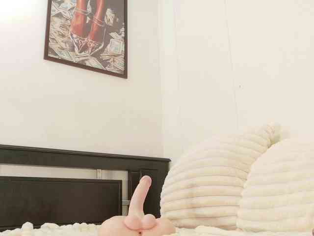loretahorny25 webcam