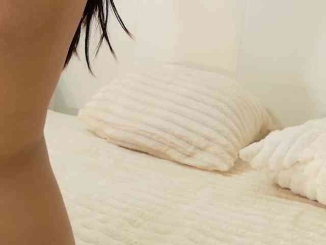 loretahorny25 webcam