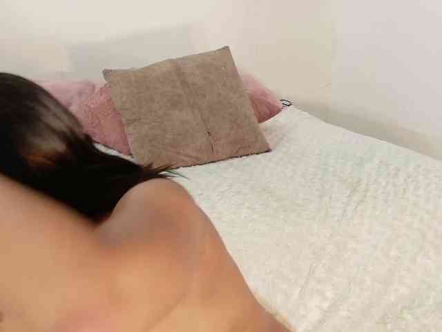 loretahorny25 webcam