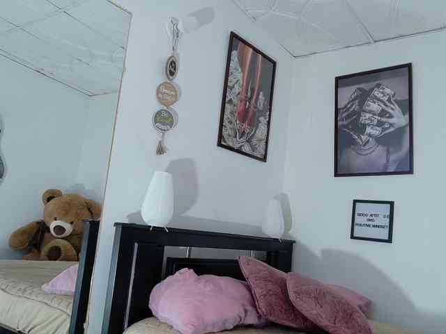loretahorny25